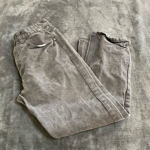 Mens Faded Gray Knockout Jeans